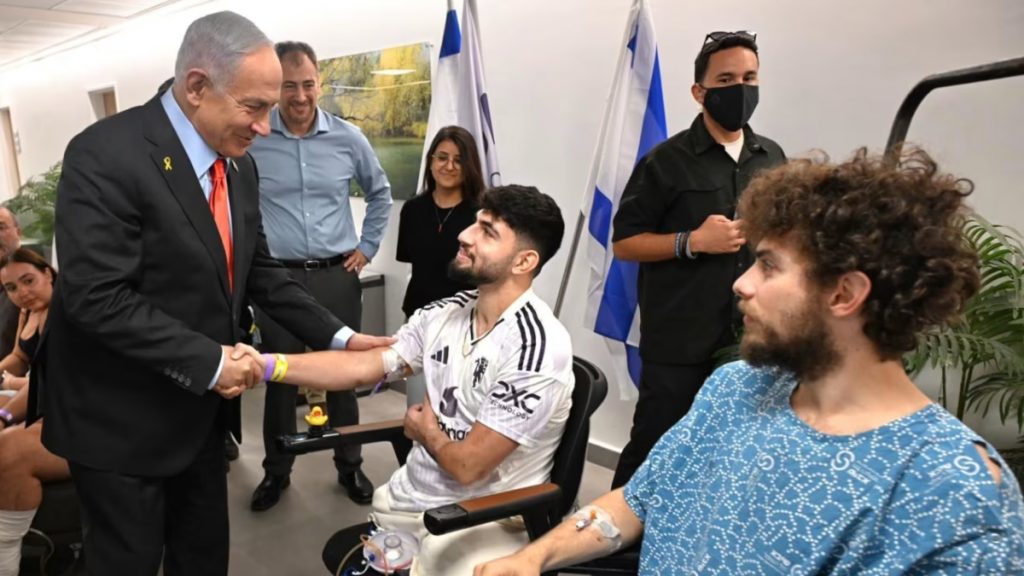Νετανιάχου: Επισκέφθηκε ιατρικό κέντρο που προετοιμάζεται για την άφιξη των ομήρων