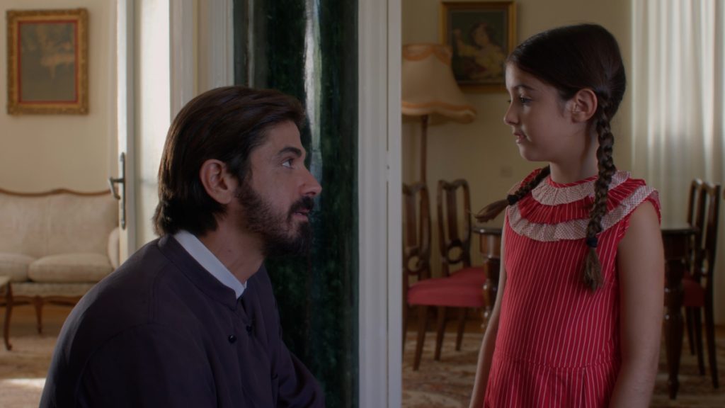 «Άγιος Έρωτας» – Τετάρτη (15/10): Ο πατήρ Νικόλαος συναντά τη μικρή Ελευθερία