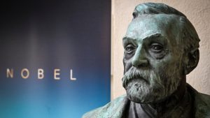 Νόμπελ Ιατρικής 2025: Βραβεύθηκαν οι Μπράνκοου, Ράμσντελ και Σακαγκούτσι