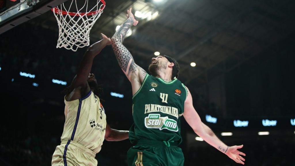 Παναθηναϊκός AKTOR – Μπαρτσελόνα 96-103: Πλήρωσε τα λάθη του και ηττήθηκε