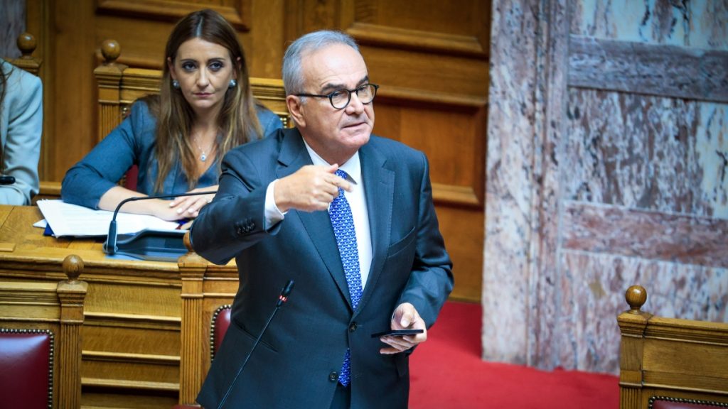 Παπαθανάσης: 10 εκατ. ευρώ για τη χρηματοδότηση του Ταμείου Μικροδανείων Ανάκαμψης από φυσικές καταστροφές στη Θεσσαλία