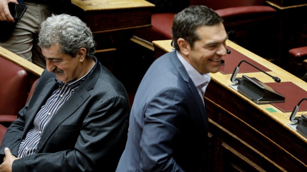 Πολάκης για παραίτηση Τσίπρα: “Καλές θάλασσες με την 5η διάσπαση – Όλοι θα κριθούν στις πράξεις και όχι στις προθέσεις”