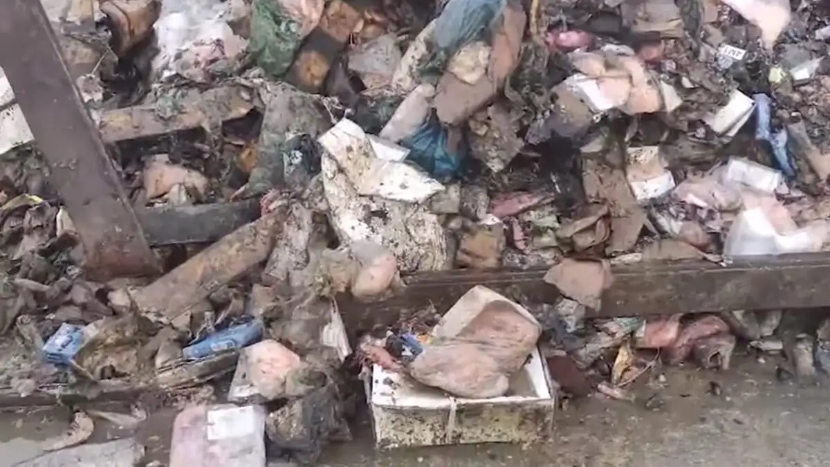 Συναγερμός στην Πρέβεζα: Απόβλητα από την Κέρκυρα θάφτηκαν παράνομα δίπλα στον ποταμό Λούρο