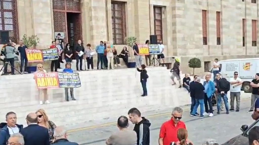 Ρόδος: Κινητοποίηση με αίτημα τη μείωση του συντελεστή ΦΠΑ – «Το νησί αξίζει περισσότερα» (Βίντεο)