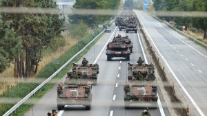 Θεσσαλονίκη: Εντυπωσιακή η πρόβα της στρατιωτικής παρέλασης για την 28η Οκτωβρίου (Εικόνες & Βίντεο)