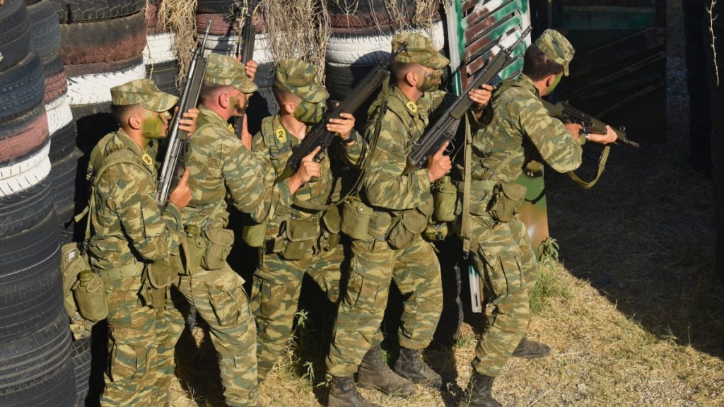 Δημοσιεύθηκε σε ΦΕΚ η ΚΥΑ για την πλήρη αποζημίωση των ωρών νυχτερινής απασχόλησης του στρατιωτικού προσωπικού