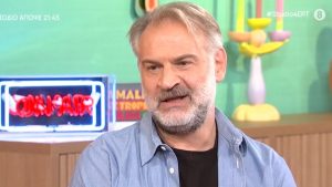 Τάσος Γιαννόπουλος: «Η βοήθεια του Γιάννη Μπέζου στον ρόλο του «Μάκη» ήταν τεράστια»