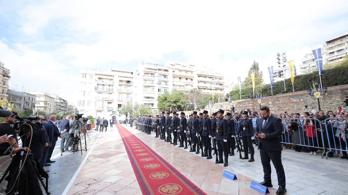 Θεσσαλονίκη: Πανηγυρική δοξολογία στον Ιερό Ναό Αγίου Δημητρίου (Εικόνες)