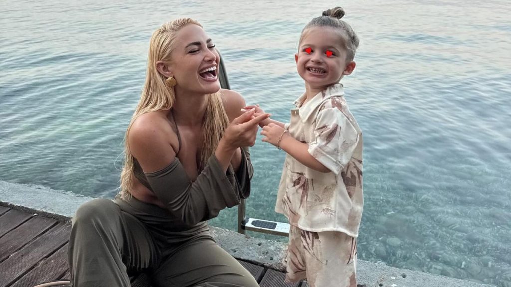 Ιωάννα Τούνη: Το healthy και γευστικότατο πρωινό που ετοίμασε για τον γιο της και την ίδια (pic)