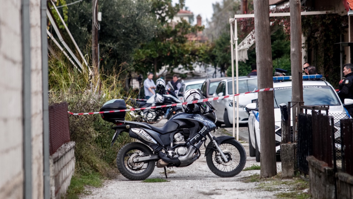 Μητροκτονία στα Τρίκαλα: «Ό,τι έχω να πω, θα το πω στον ανακριτή και τον εισαγγελέα», φέρεται να δήλωσε ο 18χρονος