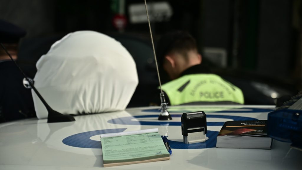 Τροχαία Αττικής: 19.712 έλεγχοι, 262 παραβάσεις για αλκοόλ, 7 συλλήψεις