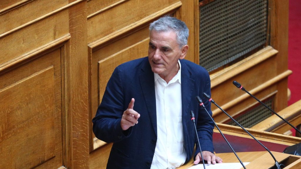 Τσακαλώτος για Τσίπρα: “Νομίζω ότι πάει για κόμμα – Έχουμε να μιλήσουμε από το 2023”