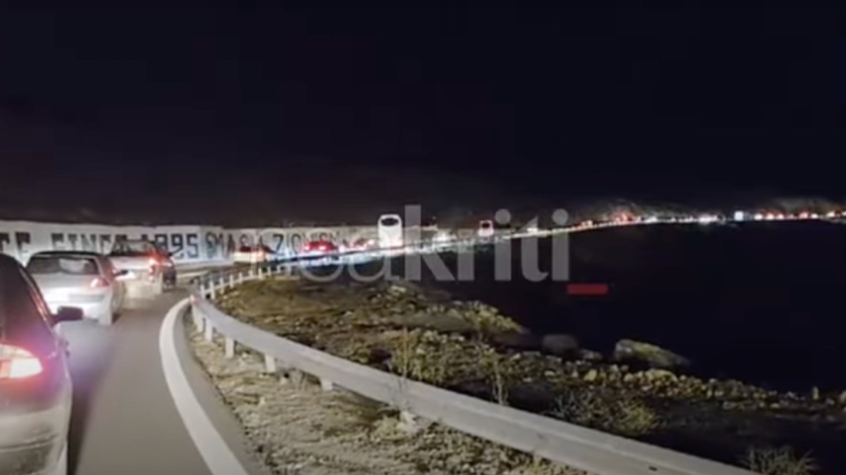 Κρήτη: Κυκλοφοριακό χάος στον ΒΟΑΚ λόγω μπλόκων αγροτών