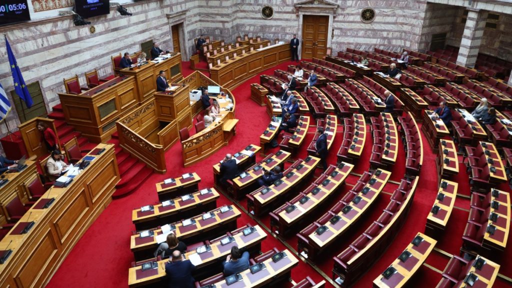 Εργασιακό νομοσχέδιο: Απορρίφθηκε η ένσταση αντισυνταγματικότητας που έθεσε η Ελληνική Λύση 