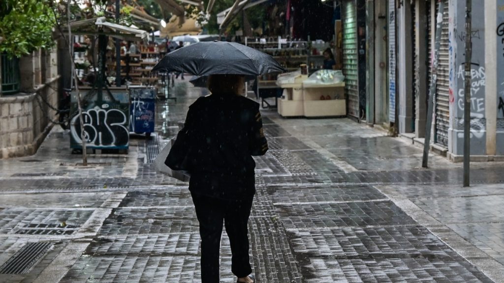 Καιρός αύριο: Καταιγίδες, χαλαζοπτώσεις και νέα βουτιά της θερμοκρασίας