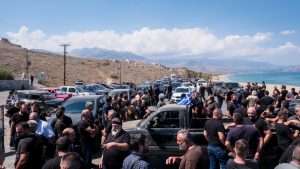 Χανιά: Μπλόκο στον ΒΟΑΚ από τους αγρότες για τον ΟΠΕΚΕΠΕ – Κόβεται στα “δύο” το νησί