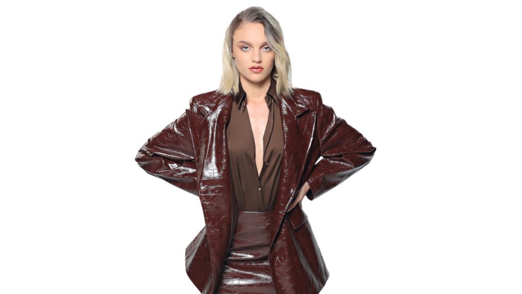 Χριστίνα Περούλη: Το νέο της look μετά την αποχώρηση από το GNTM 2025 – «Ένιωσα αδικία»