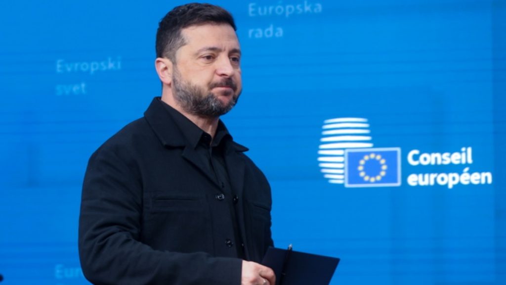 Ζελένσκι: «Πρώτα κατάπαυση του πυρός και μετά διαπραγματεύσεις» – Απορρίπτει το σενάριο ανταλλαγής εδαφών με τη Ρωσία
