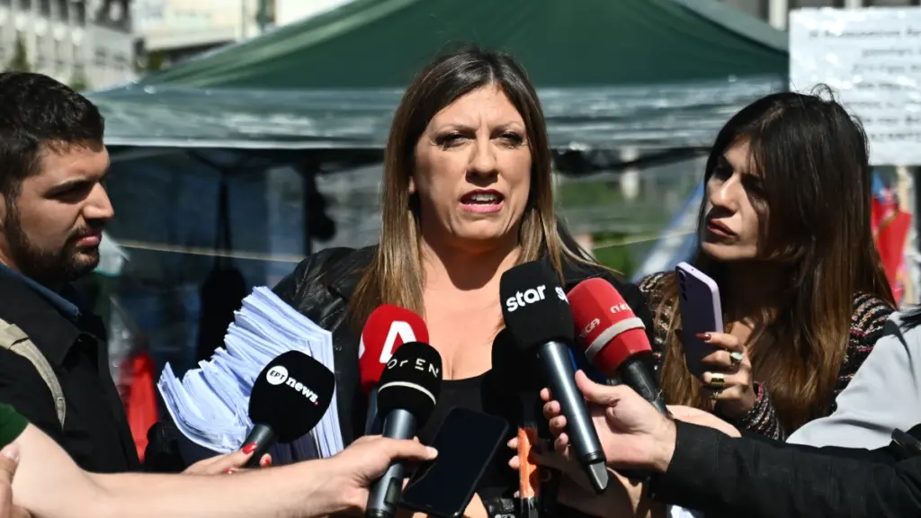 Ζωή Κωνσταντοπούλου: Ετοιμάζει πρόταση μομφής – “Η χώρα δεν έχει κυβέρνηση, αλλά κάποιους κακοποιούς”