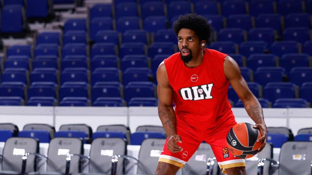 Ολυμπιακός: Εκτός ο ΜακΚίσικ εν’όψη το ματς με την Παρί – Αμφίβολος ο Γουόρντ