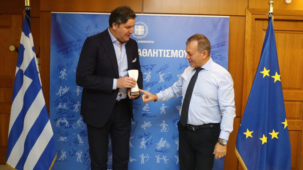 Βρούτσης μετά την συνάντηση με Μποντίρογκα: “Αντάξιο της EuroLeague το Final Four που θα διεξαχθεί στην Αθήνα”