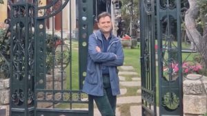 Στο Παρά Πέντε: Συγκινημένος ο Αργύρης Αγγέλου στο πρώτο γύρισμα του reunion