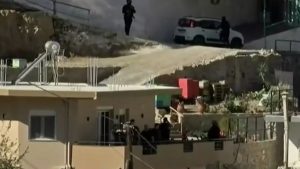 “Αστακός” τα Βορίζια για την κηδεία του Φανούρη, φόβοι για νέο αιματοκύλισμα – Ψάχνουν στα βουνά τους 3 καταζητούμενους