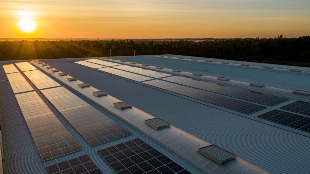 Αυστραλία: Θα προσφέρει 3 ώρες δωρεάν ηλιακής ενέργειας την ημέρα σε εκατομμύρια καταναλωτές