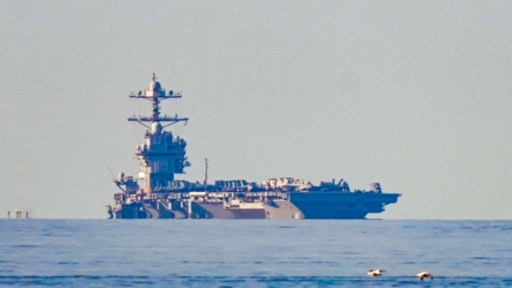 Ανοιχτά της Λ. Αμερικής το αεροπλανοφόρο USS Ford – Όλο και πιο κοντά σε μια επέμβαση των ΗΠΑ στη Βενεζουέλα, πώς θα απαντήσει ο Μαδούρο