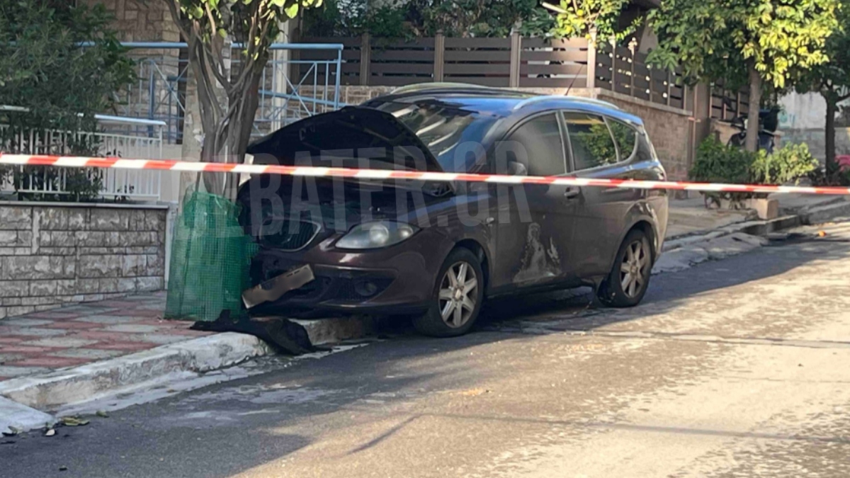 Συναγερμός στη Νίκαια: Πυρπόλησαν το αυτοκίνητο σωφρονιστικού υπαλλήλου – Βρέθηκε και χειροβομβίδα στην αυλή του (Εικόνες)