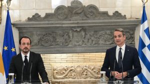 Κοινές δηλώσεις Μητσοτάκη – Χριστοδουλίδη στο Μαξίμου: “Επικαιροποιούνται οι τεχνικές παράμετροι του έργου ηλεκτρικής διασύνδεσης”