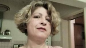 Λάρισα: «Της έκαναν ΚΑΡΠΑ, δεν τα κατάφερε» – Συγκλονίζουν γείτονες και συγγενείς της 49χρονης φουρνάρισσας (Βίντεο)