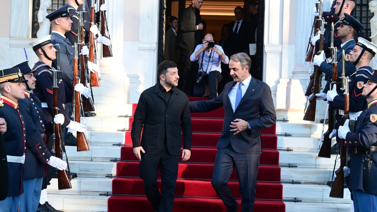 Τι σημαίνει στην πράξη η συμφωνία για τη μεταφορά αμερικανικού LNG από την Ελλάδα στην Ουκρανία