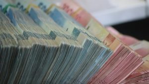 Προϋπολογισμός: Πρωτογενές πλεόνασμα 10,3 δισ. στο δεκάμηνο – Στα 59,3 δισ. τα φοροέσοδα