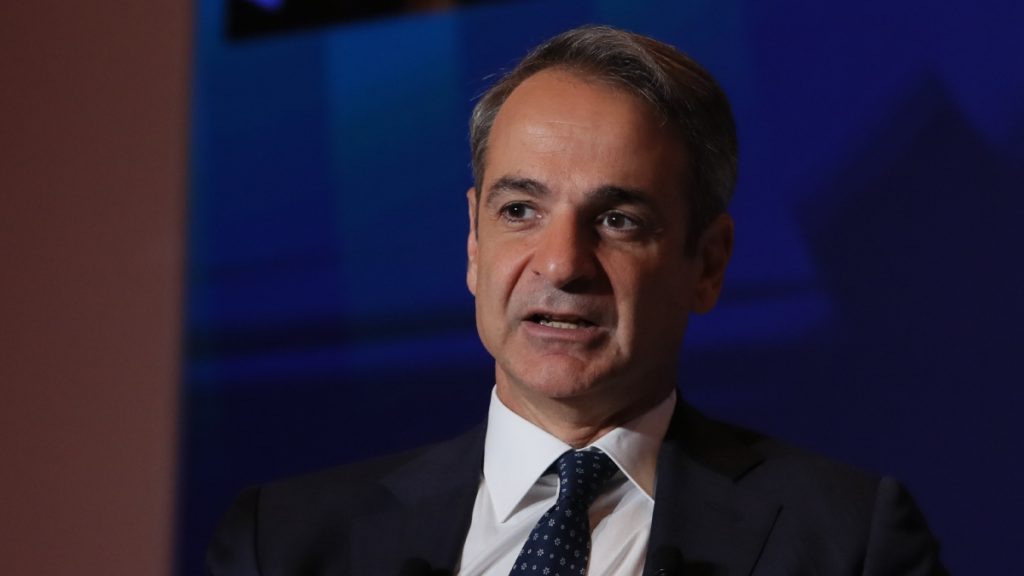 Μητσοτάκης για Τσίπρα: “Δεν θα διαβάσω όλο το βιβλίο του – Εγώ επιλέγω να μιλάω για το μέλλον, εκείνος για το παρελθόν”