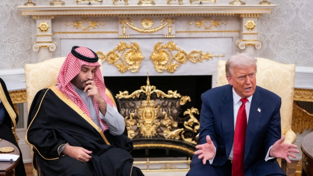 Τραμπ: “Αθώωσε” τον Μπιν Σαλμάν για τη δολοφονία Κασόγκι με αντάλλαγμα “χρυσά” deals – “Μείζων σύμμαχος εκτός ΝΑΤΟ” η Σ. Αραβία
