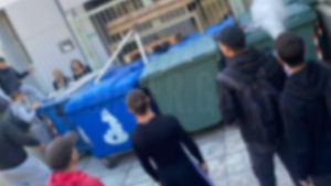 Πετρούπολη: “Ο 16χρονος ερχόταν στο σχολείο για να σπάσει την κατάληψη” – Η σύνδεση με πανό της Χρυσής Αυγής