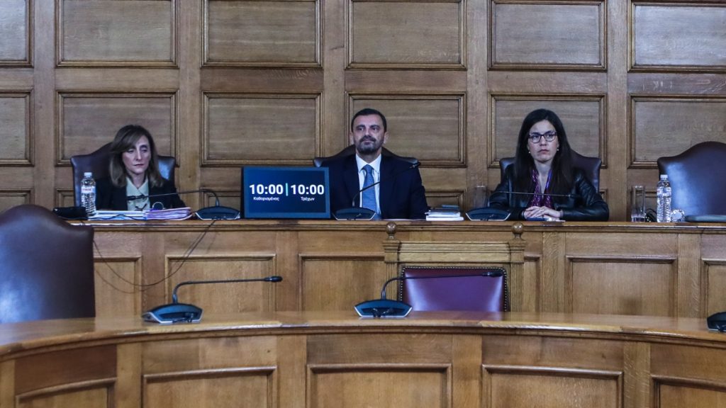 ΟΠΕΚΕΠΕ: “Μύλος” στην Εξεταστική με την απουσία του “Φραπέ” – Παραπέμπεται στον εισαγγελέα για απείθεια