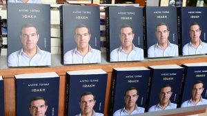 “Ιθάκη”: Η αλήθεια Τσίπρα για τη διαπραγμάτευση του 2015, η προειδοποίηση Ομπάμα και η δραχμή