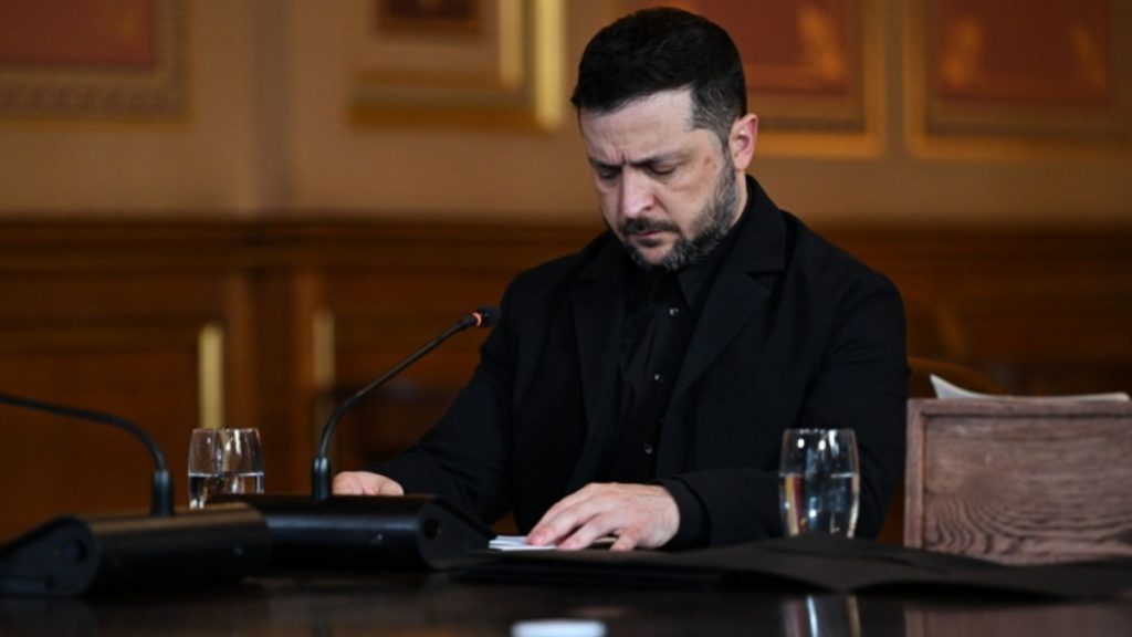 “Πυρετός” διαπραγματεύσεων για την Ουκρανία: Το νέο ειρηνευτικό σχέδιο των 19 σημείων και το δίλημμα του Ζελένσκι