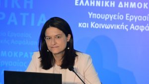 LIVE οι ανακοινώσεις για την επαναφορά των συλλογικών συμβάσεων