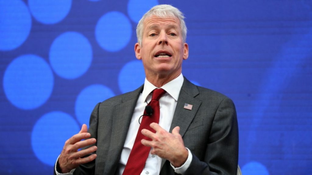 Κρις Ράιτ: «Θα προμηθεύσουμε προσιτό, αξιόπιστο και ασφαλές αμερικανικό LNG στους συμμάχους μας»