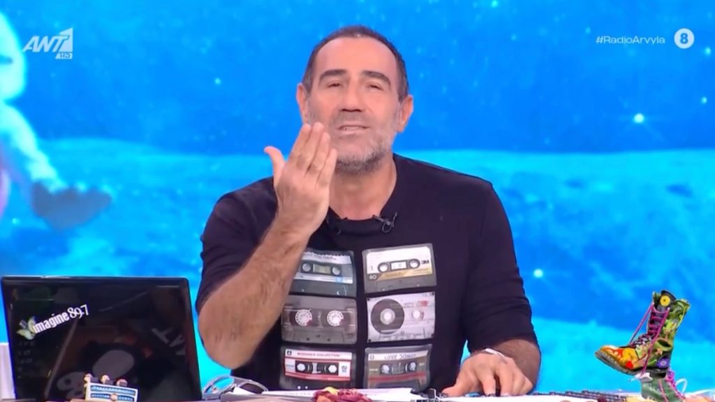 Οι on air ευχές του Αντώνη Κανάκη στον γιο του για τα έκτα του γενέθλια