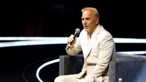 Κέβιν Κόστνερ: Σε συζητήσεις για να υποδυθεί τον Μπιλ Κλίντον σε σειρά