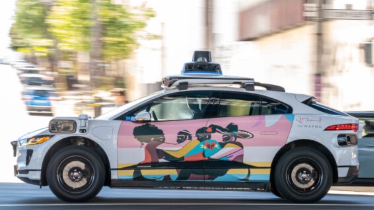 ΗΠΑ: Τα ρομποτικά ταξί της Waymo κυκλοφορούν πλέον και σε αυτοκινητόδρομους