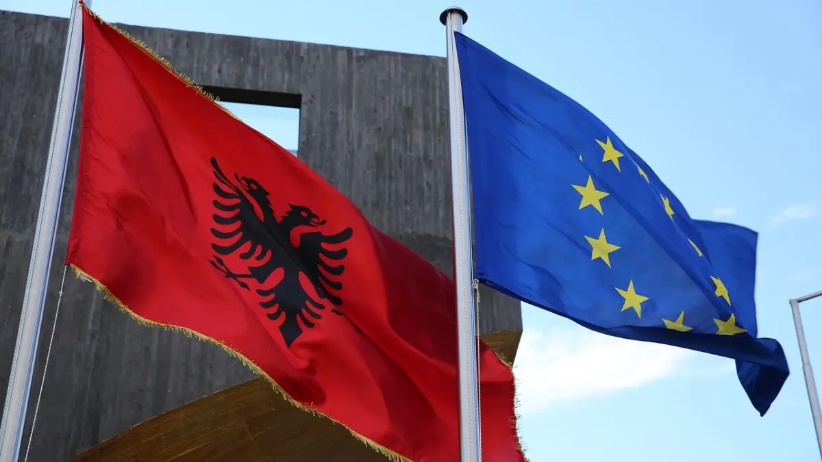 Αλβανία: Πρωτοφανής πρόοδος στις ενταξιακές διαπραγματεύσεις με την ΕΕ
