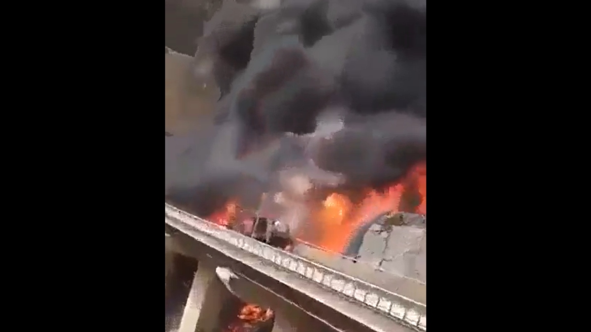 Σαουδική Αραβία: Λεωφορείο που μετέφερε προσκυνητές συγκρούστηκε με βυτιοφόρο – Αναφορές για 45 νεκρούς (βίντεο+φωτογραφίες)