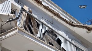 Άργος: Μπαλκόνι έπεσε πάνω σε 50χρονη – Μεταφέρθηκε εσπευσμένα στο ΚΑΤ