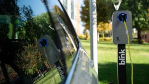 Ηλεκτροκίνηση χωρίς όρια: Η Blink Charging Hellas ξεπέρασε τους 320 σταθμούς φόρτισης σε μεγάλες εταιρείες και ομίλους πανελλαδικά