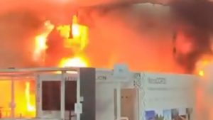 Βραζιλία: Πυρκαγιά σε περίπτερο του συνεδριακού κέντρου του ΟΗΕ για το κλίμα (Βίντεο)